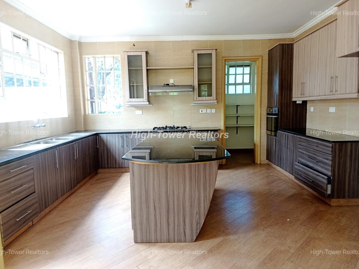 4 Bed House with En Suite in Karen - 8