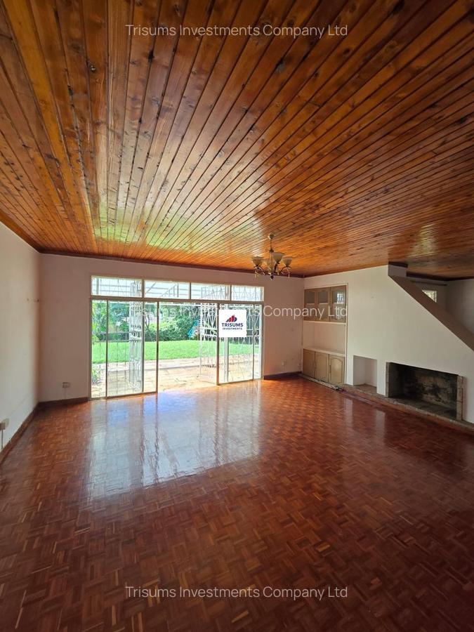 4 Bed House with En Suite in Loresho - 4