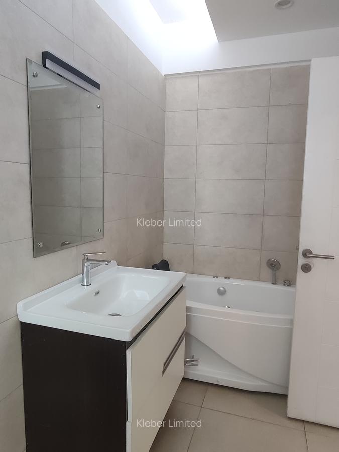 4 Bed Apartment with En Suite in Lavington - 11