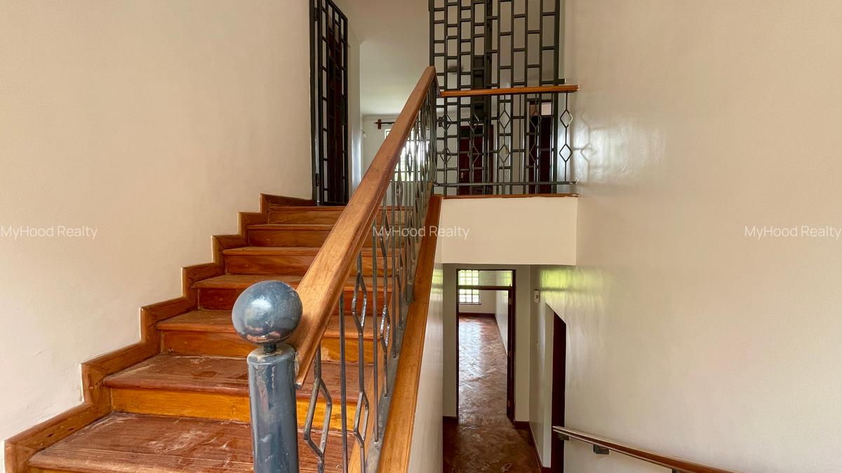 4 Bed House with En Suite in Kitisuru - 14