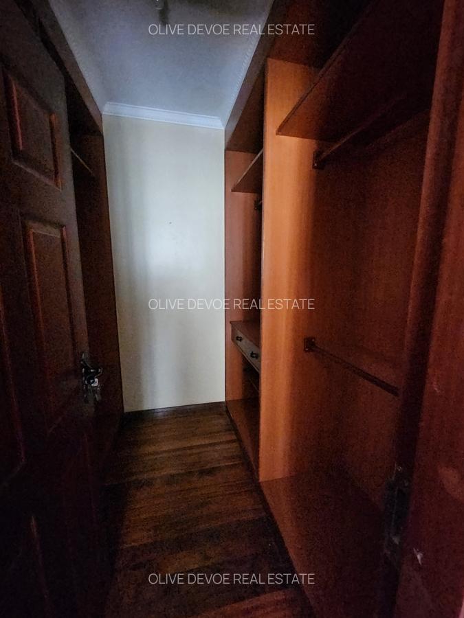 6 Bed Villa with En Suite in Karen - 12