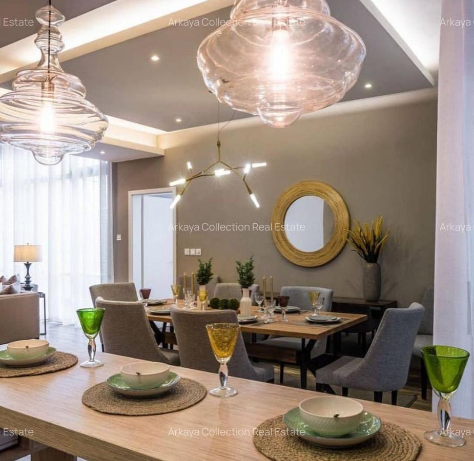 3 Bed Apartment in Riverside - 3