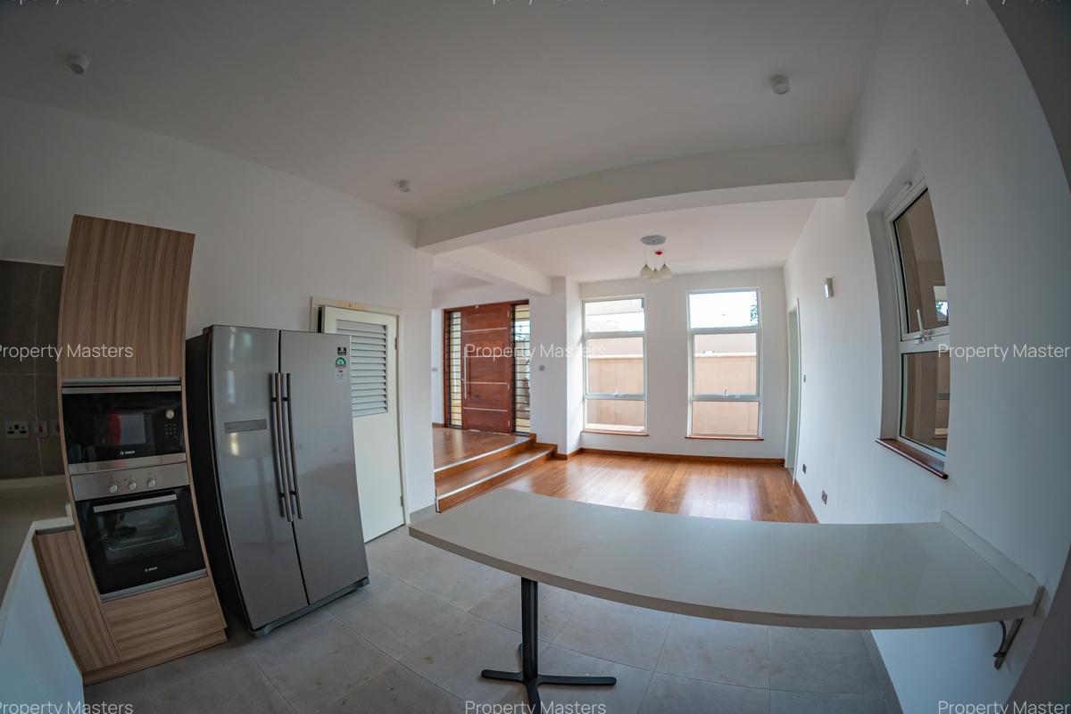4 Bed Villa with En Suite at Kabasiran Avenue - 20