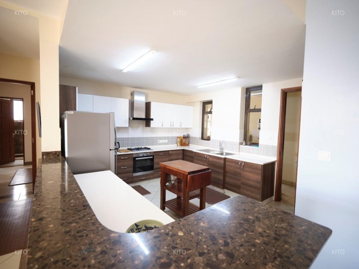Serviced 3 Bed Apartment with En Suite at Mpaka Road - 6