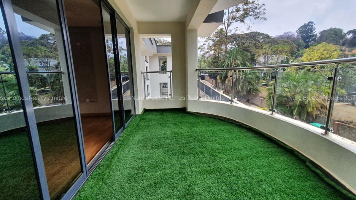 5 Bed Townhouse with En Suite in Lavington - 13