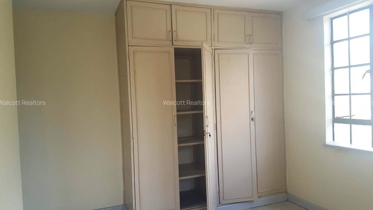 3 Bed Apartment with En Suite in Embakasi - 8