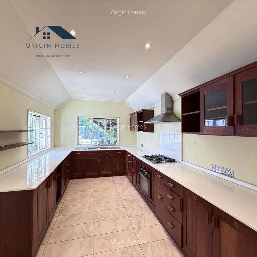 5 Bed House with En Suite at Old Muthaiga - 4