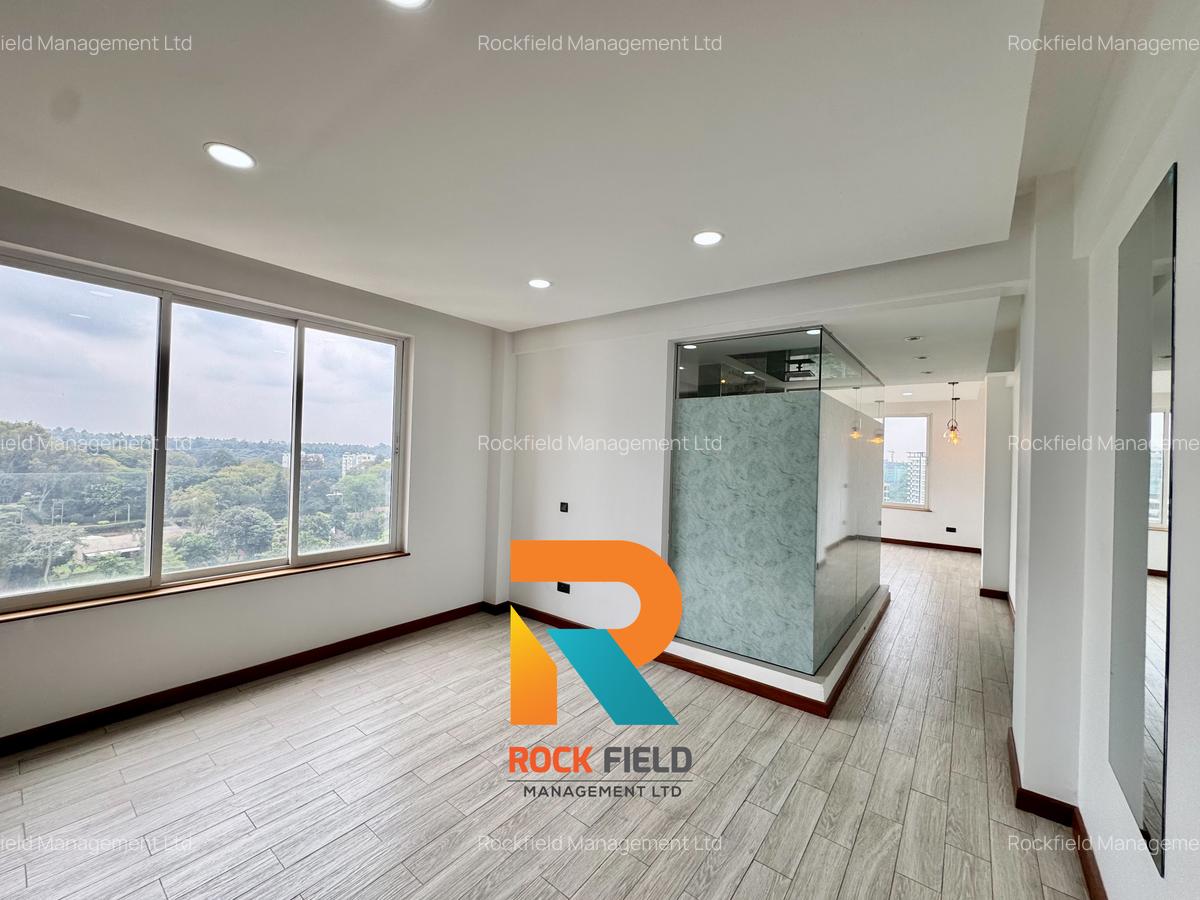 4 Bed Apartment with En Suite in General Mathenge - 13