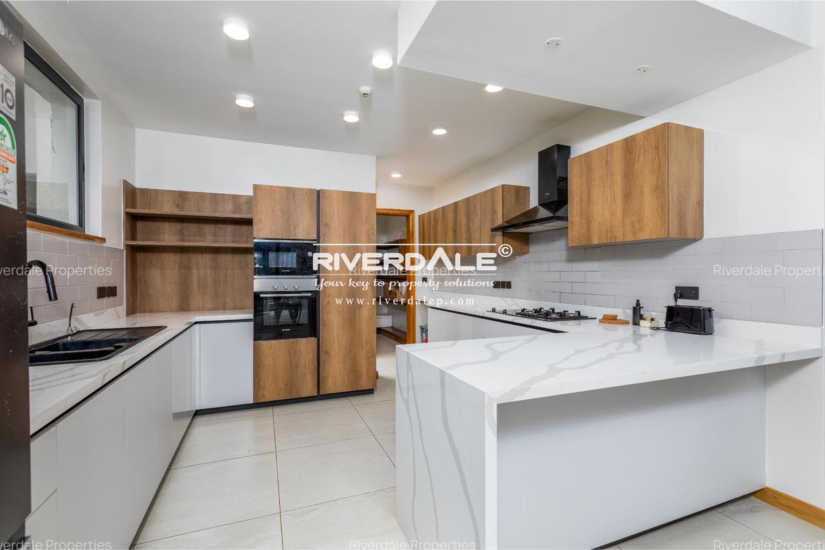 Furnished 4 Bed Apartment with En Suite in Westlands Area - 4