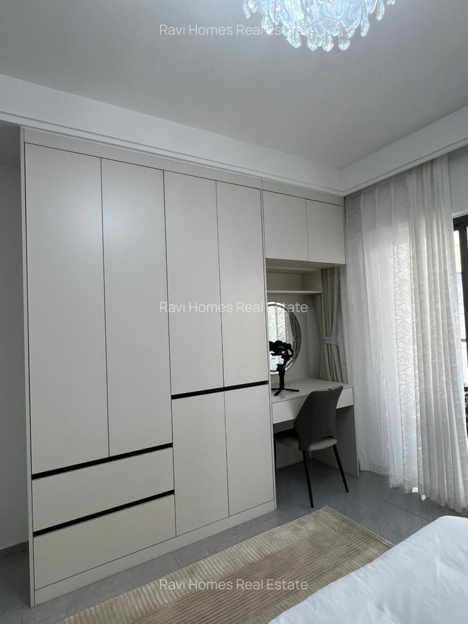 Studio Apartment with Swimming Pool at Wood Avenue - 16
