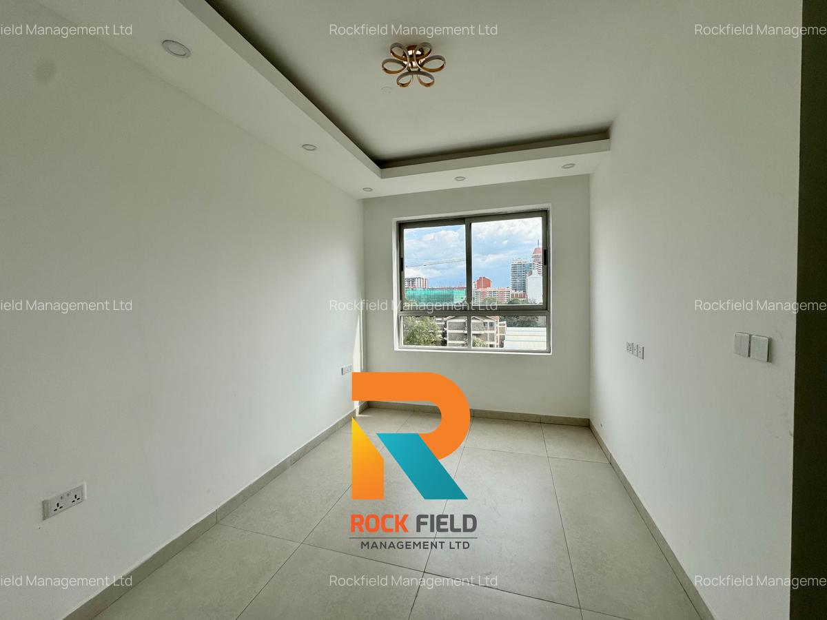 4 Bed Apartment with En Suite in General Mathenge - 7