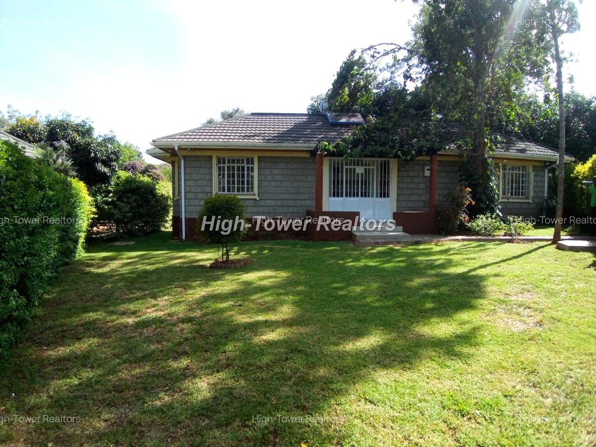 2 Bed House with En Suite in Karen Hardy - 1