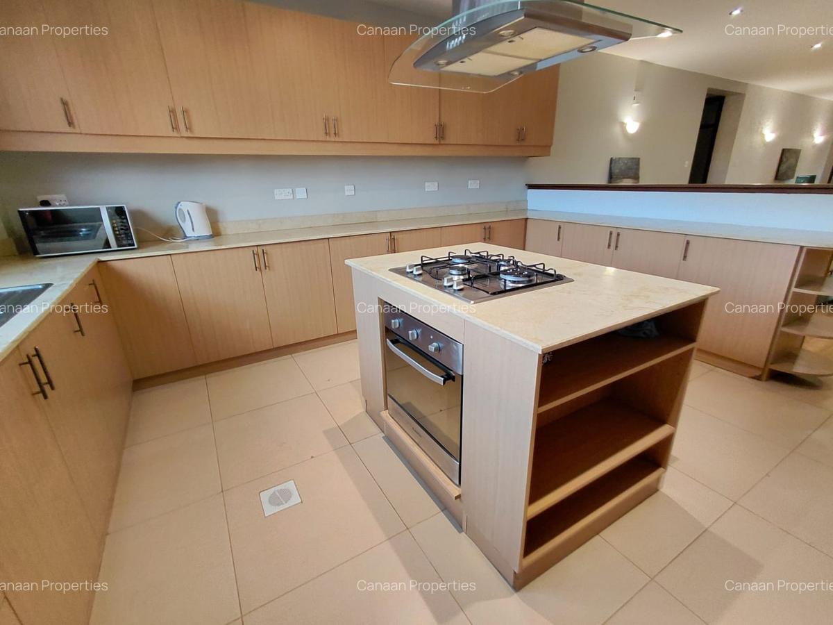 Serviced 3 Bed Apartment with En Suite in Riverside - 6