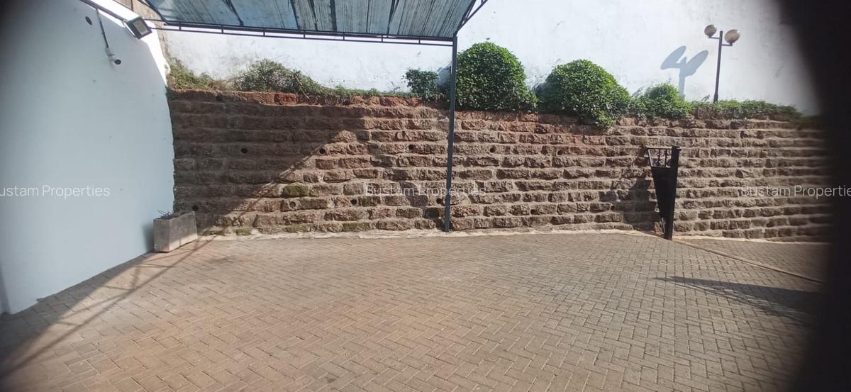 5 Bed Townhouse with Staff Quarters in Lavington - 16