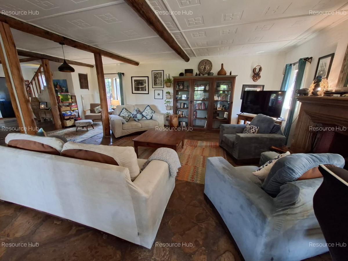 3 Bed Townhouse with En Suite at Karen - 5