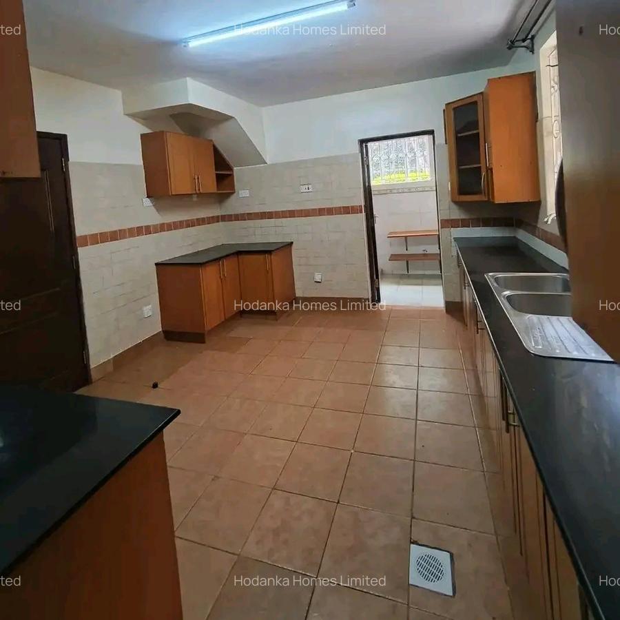 4 Bed Apartment with En Suite in Kileleshwa - 6