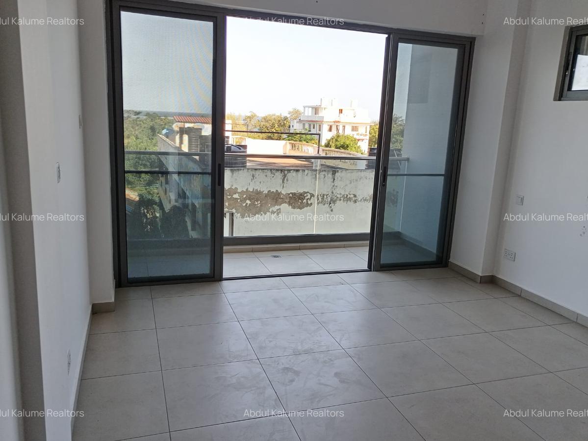 Serviced 3 Bed Apartment with En Suite at Shanzu - 8