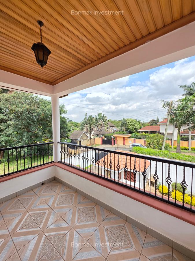 5 Bed House with En Suite at Old Runda. - 9