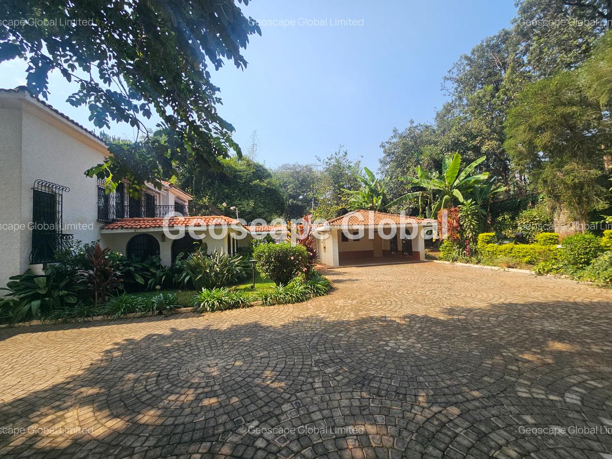 5 Bed House with En Suite in Muthaiga - 1