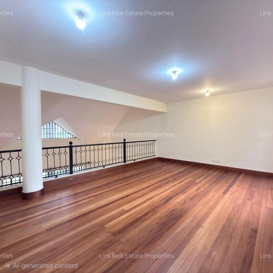 5 Bed Townhouse with En Suite in Lavington - 7