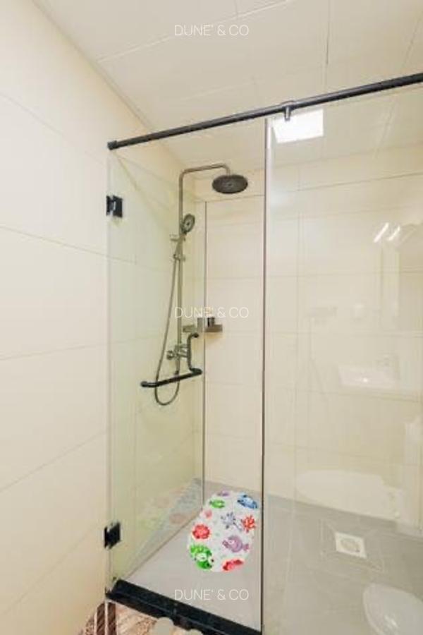 Serviced 3 Bed Apartment with En Suite in Westlands Area - 12