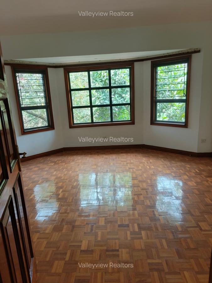 2 Bed Townhouse with En Suite at Kileleshwa - 15