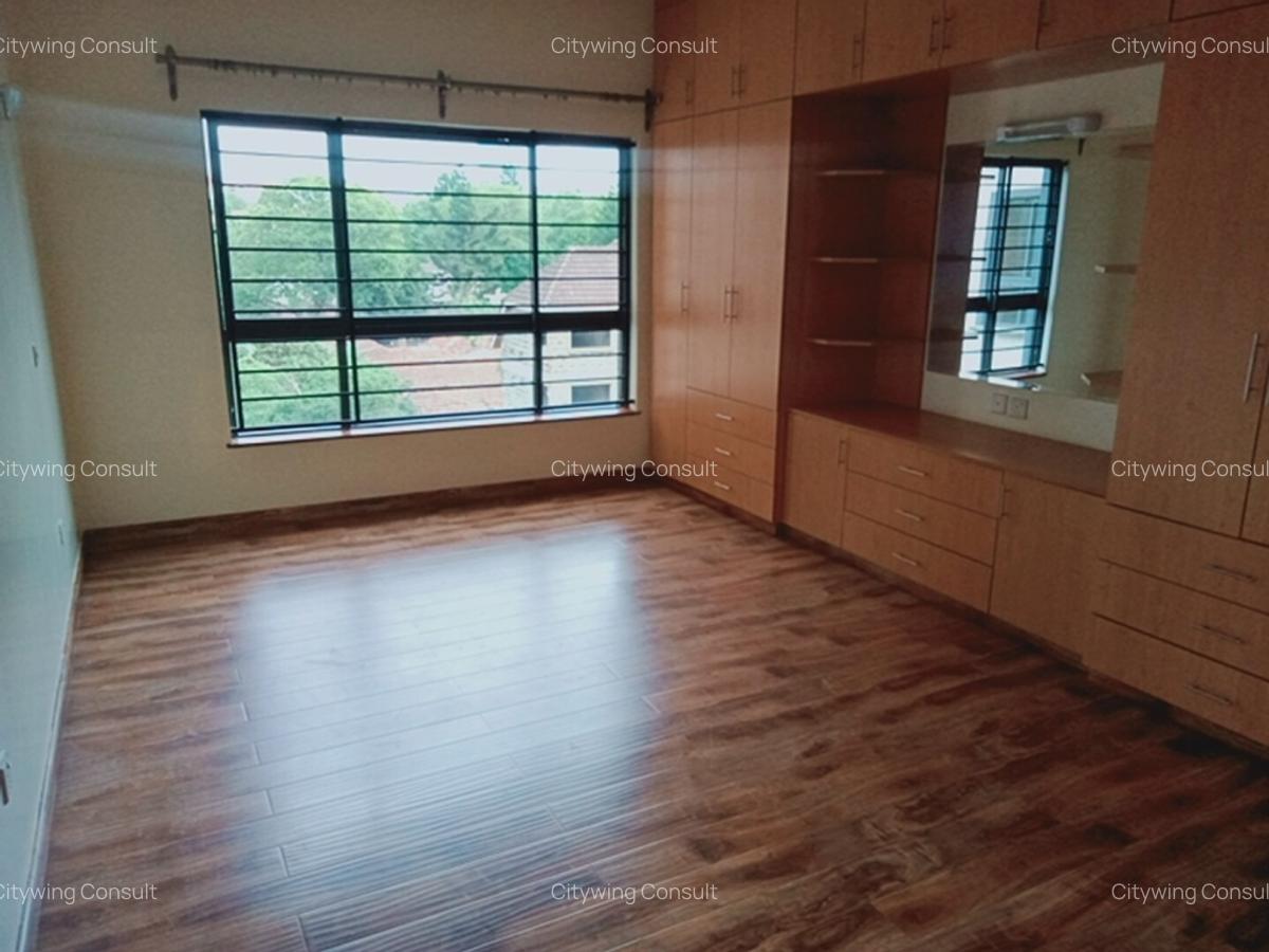 3 Bed Apartment with En Suite at Rhapta Road - 12