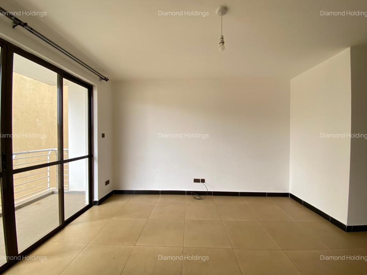 3 Bed Apartment with En Suite at Parklands - 3