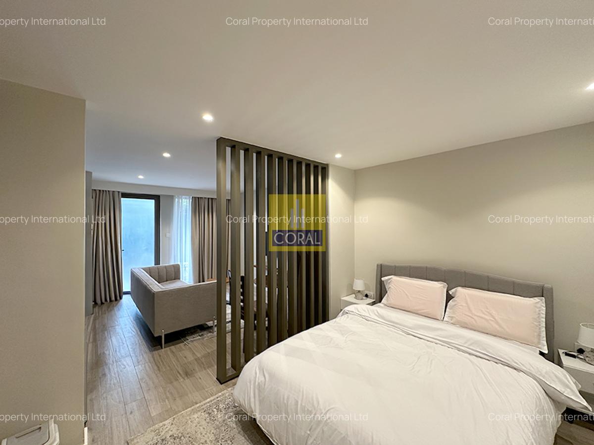 1 Bed Apartment in Rosslyn - 2