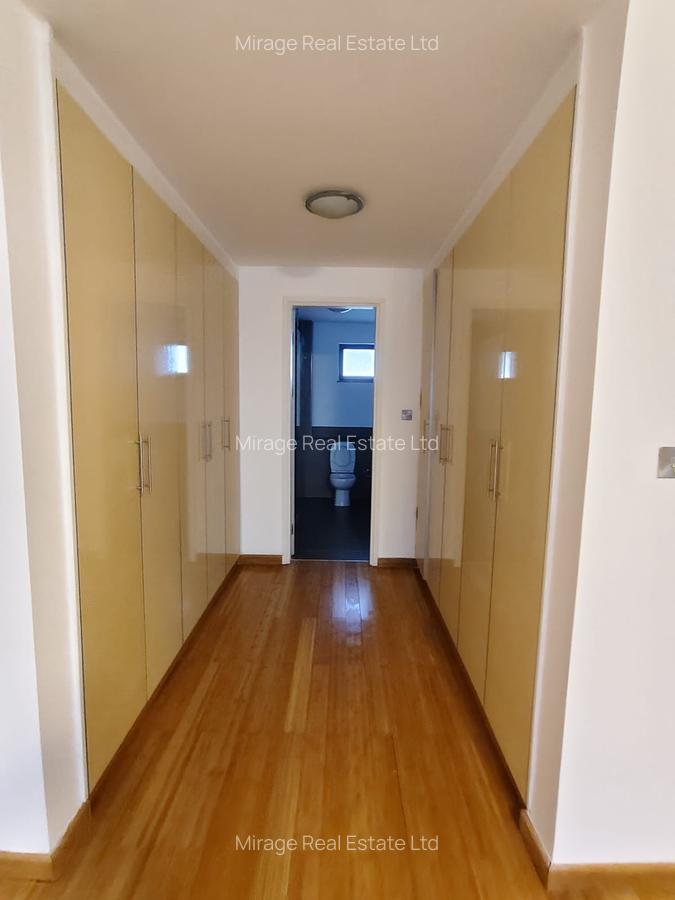 3 Bed Apartment with En Suite in Garden Estate - 13
