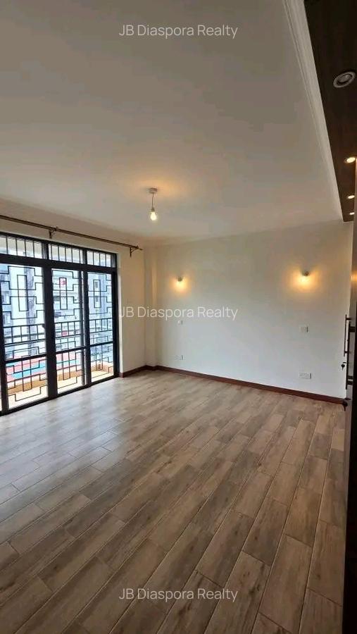 3 Bed Apartment with En Suite at 3Rd Parklands - 1