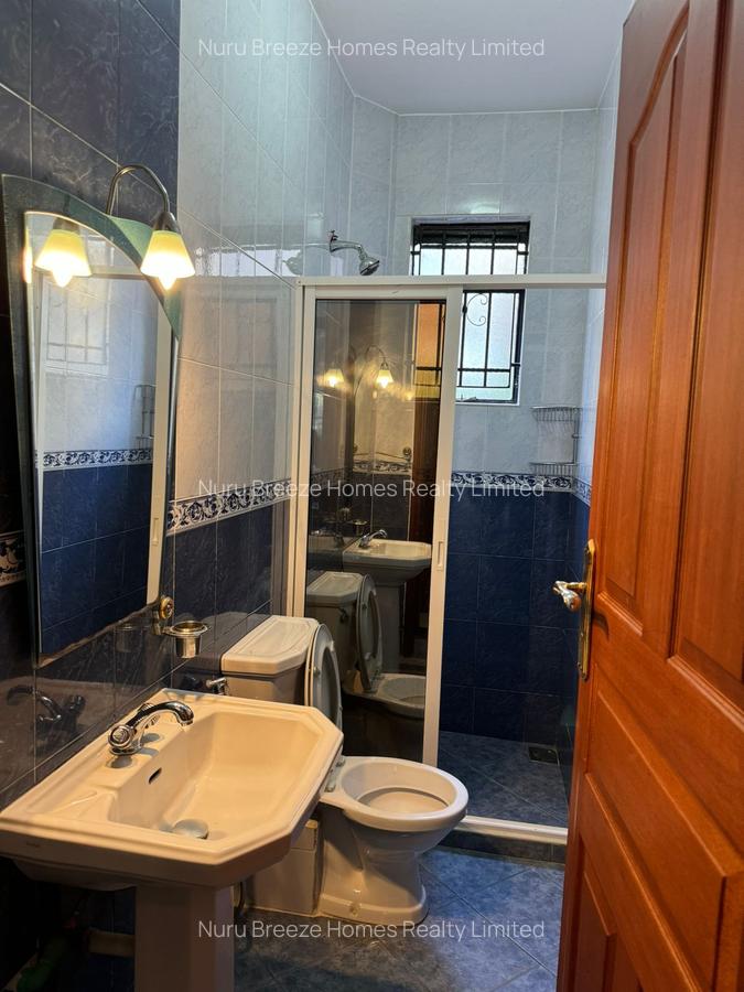 4 Bed Townhouse with En Suite in Westlands Area - 11