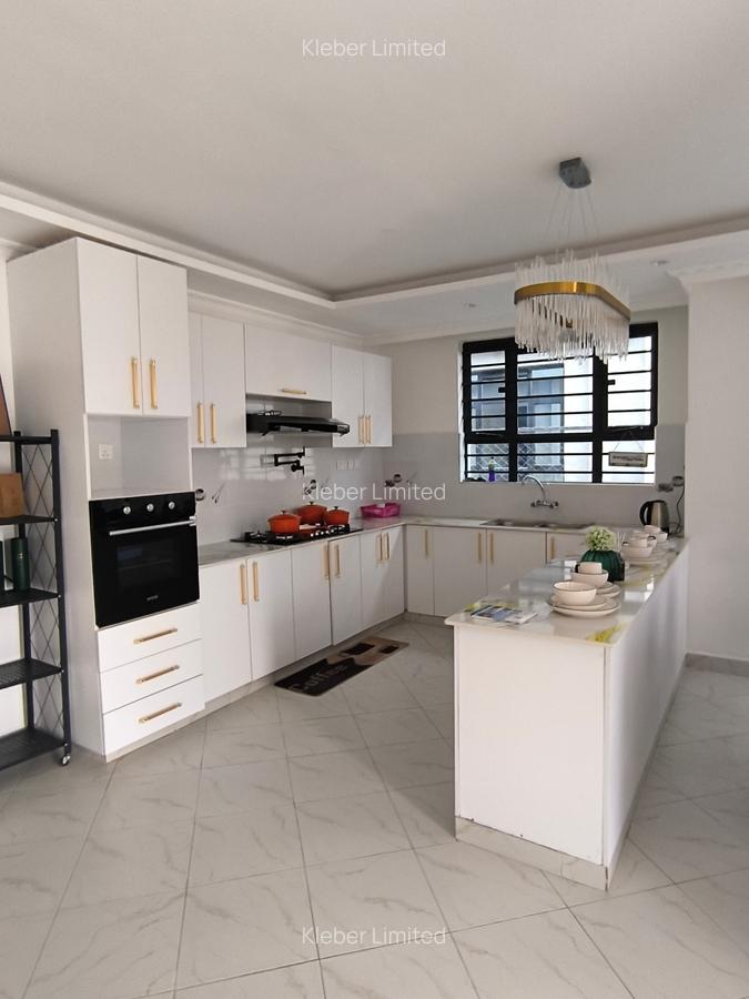 4 Bed Townhouse with En Suite in Ruiru - 4
