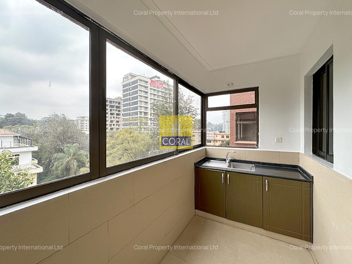 2 Bed Apartment in Westlands Area - 4