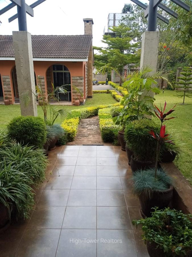 2 Bed House with En Suite in Karen - 2