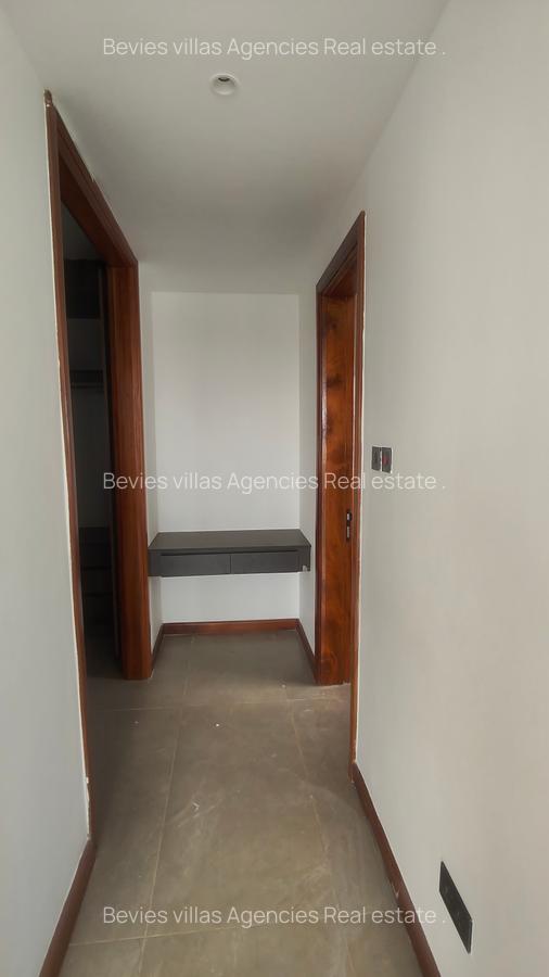 3 Bed Apartment with En Suite at Riverside - 13