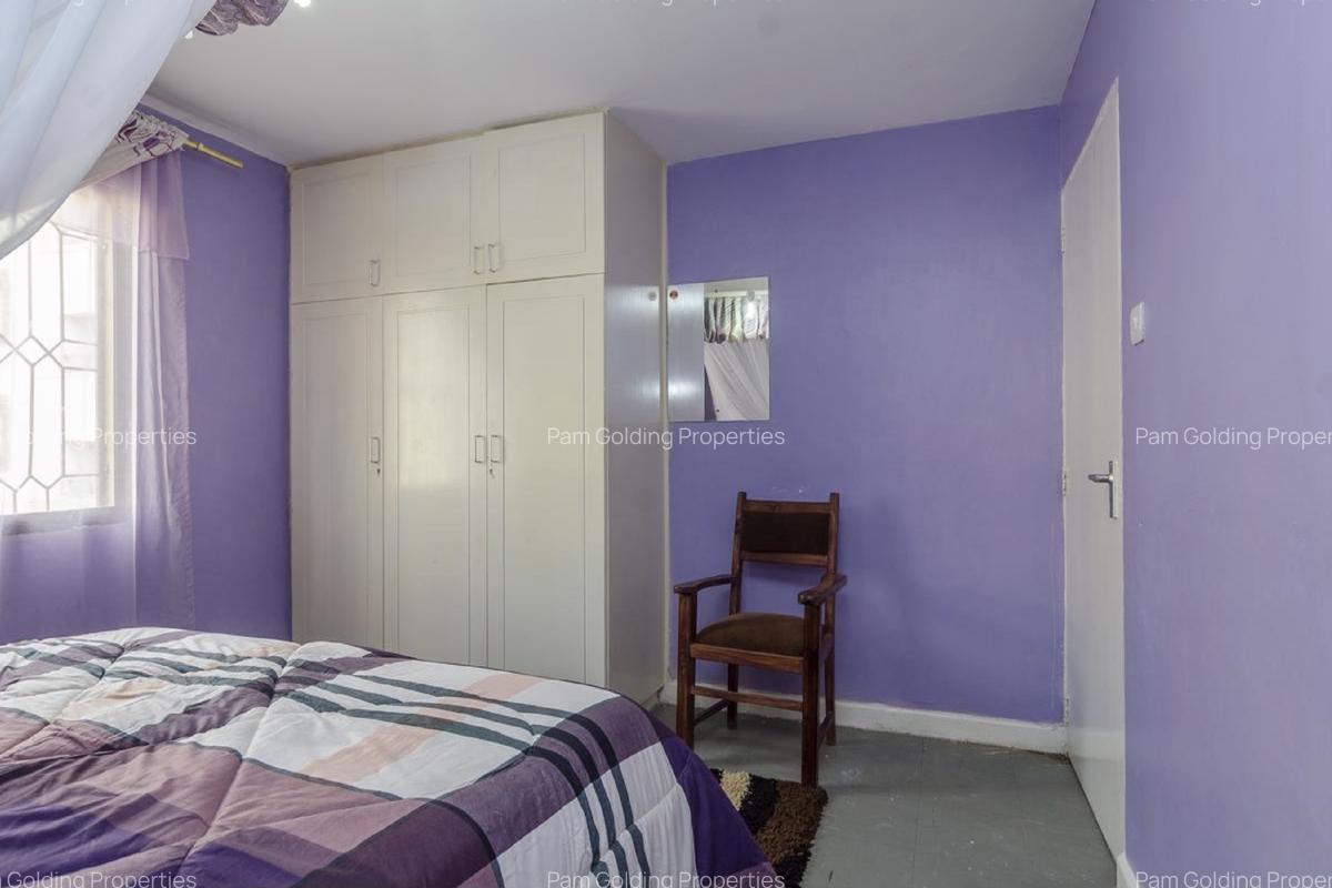 3 Bed Apartment with En Suite at Nyayo Estate - 8