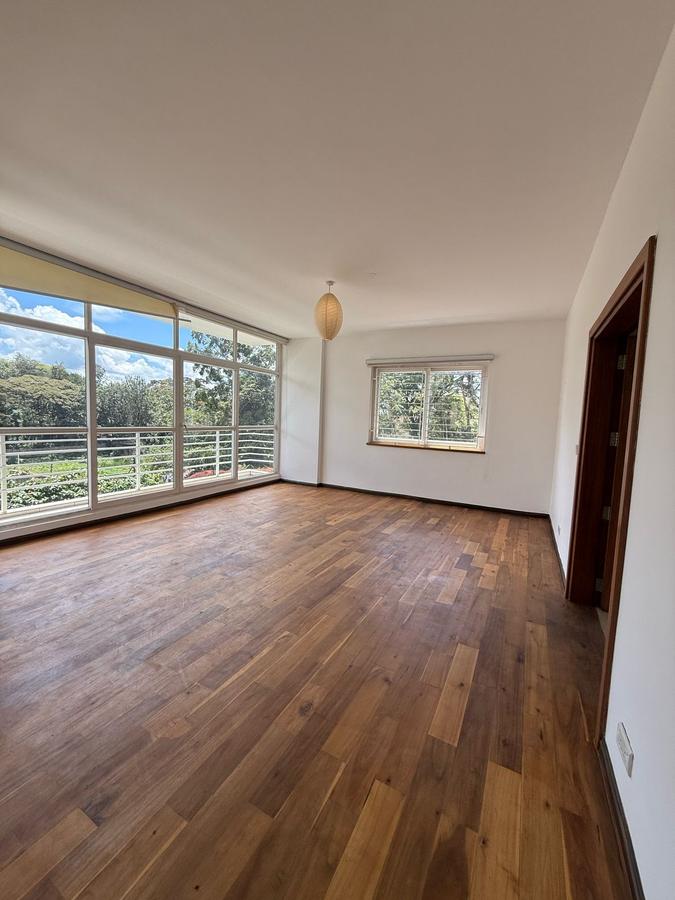 4 Bed Townhouse with En Suite in Lavington - 3