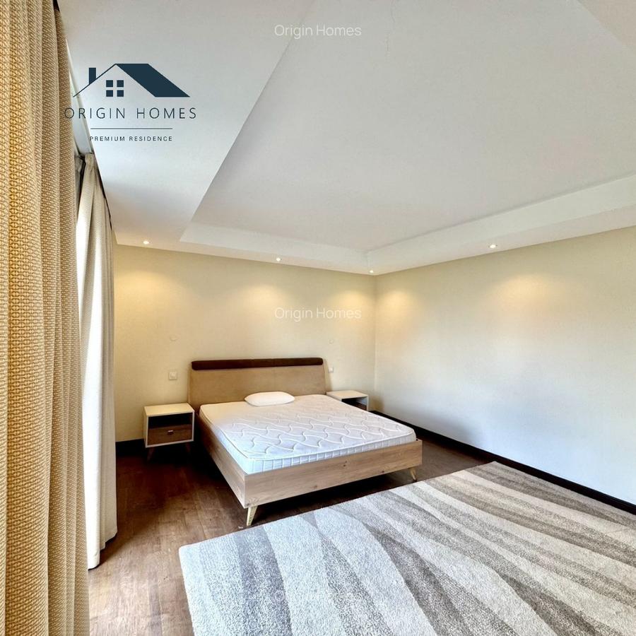 Furnished 3 Bed Apartment with En Suite at Riverside Drive - 12