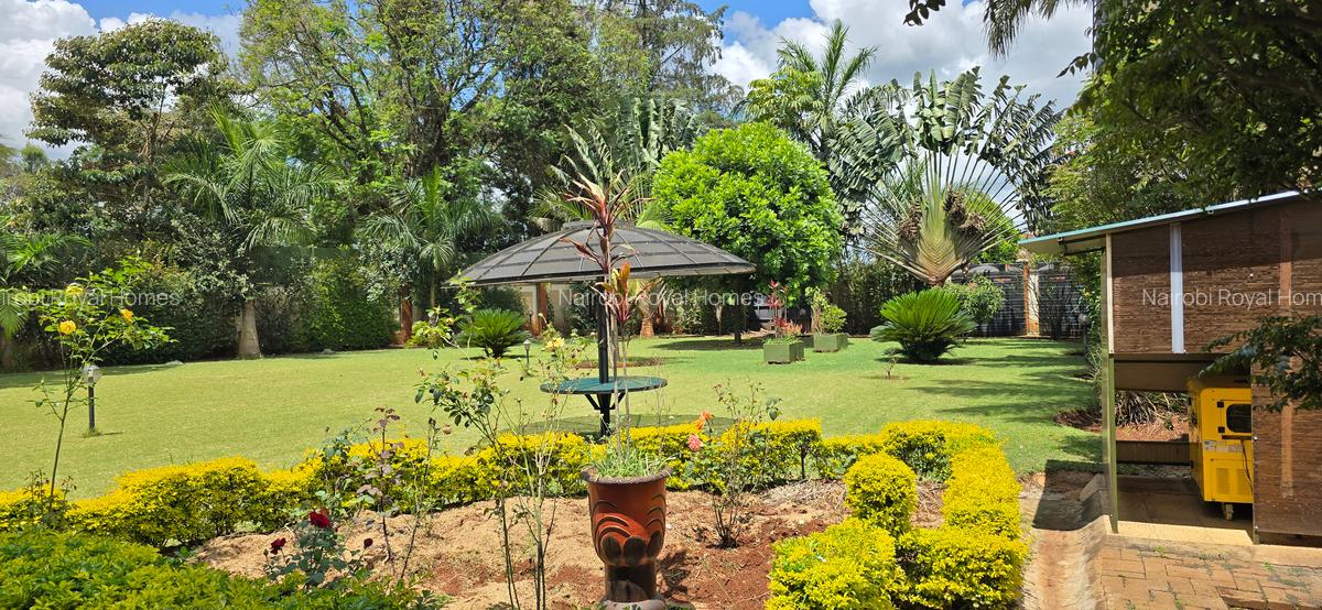 5 Bed Townhouse with En Suite at Nyari Close - 6
