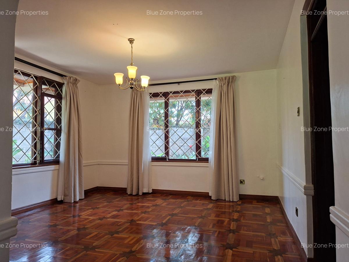 4 Bed House with En Suite at Off Glory Rd - 8