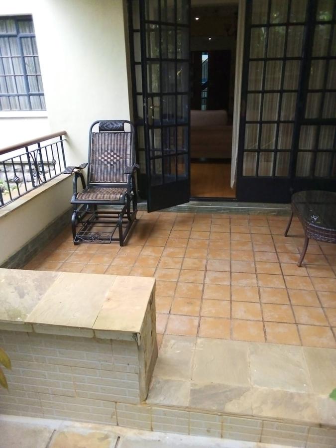 Serviced 2 Bed Apartment with En Suite in Nyari - 11