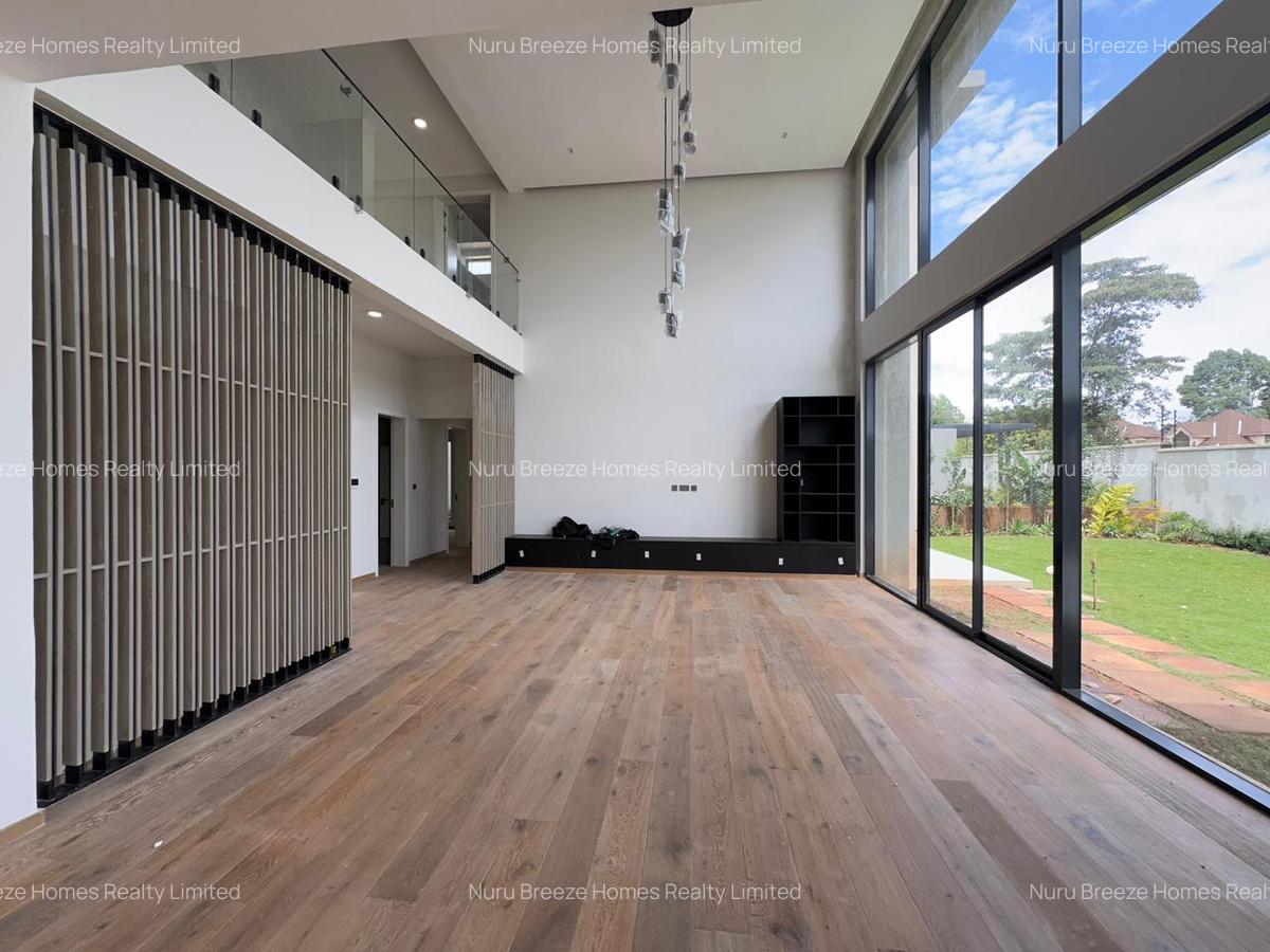 5 Bed Townhouse with En Suite in Runda - 3