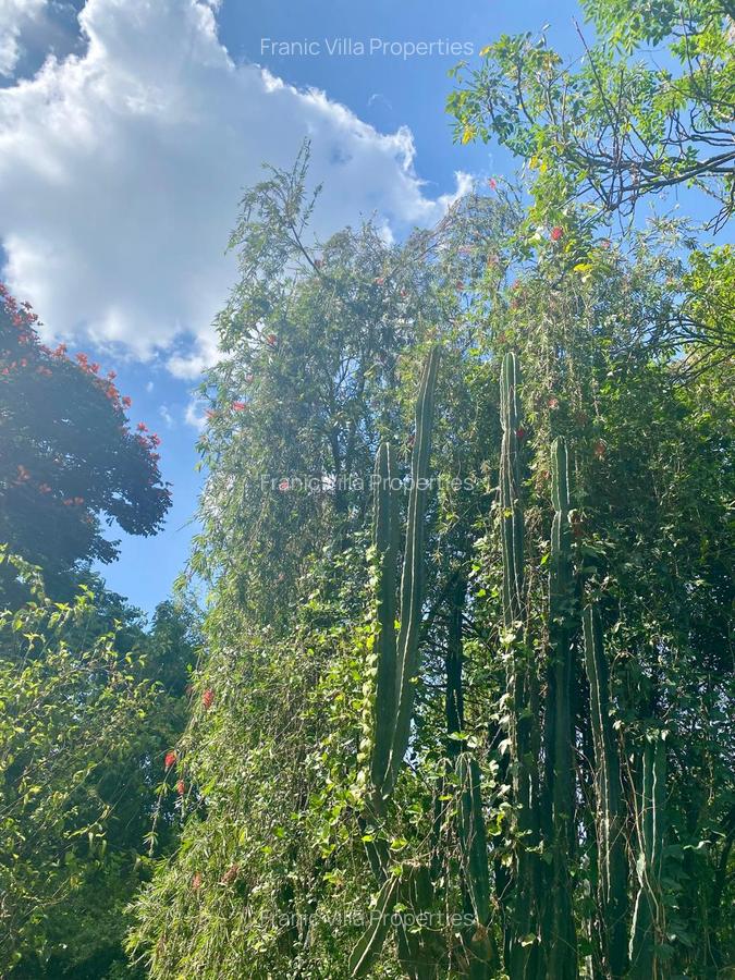 1 Bed House with Garden at Tate Close - 4