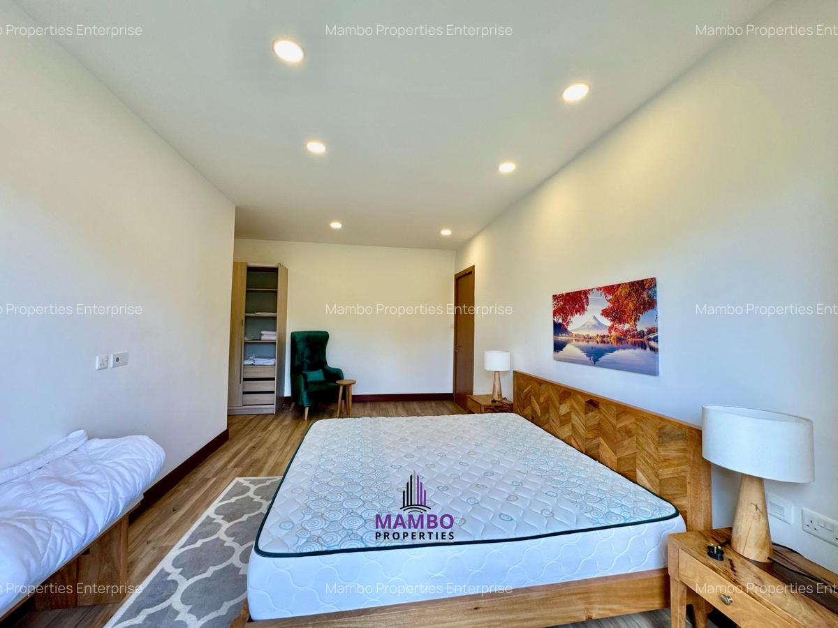 Furnished 2 Bed Apartment with En Suite at City Park Drive - 12