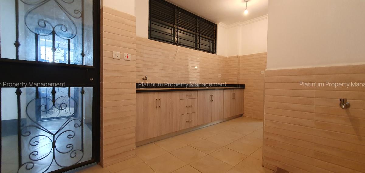 3 Bed Apartment with En Suite in Westlands Area - 7