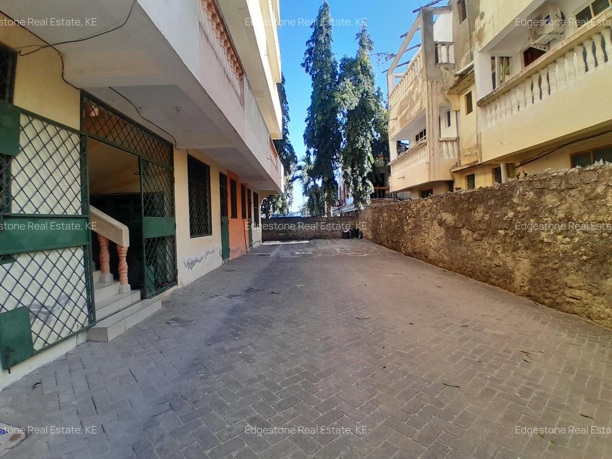 1 Bed Apartment with Borehole at Bahati Parents - 3