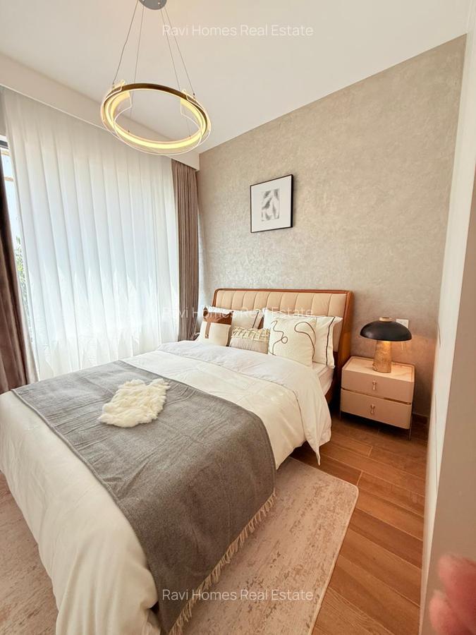 2 Bed Apartment with En Suite in Lavington - 2