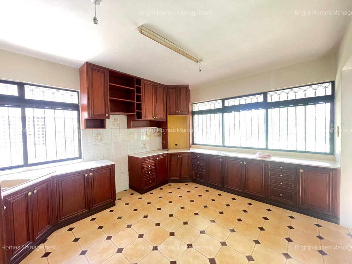 5 Bed House with En Suite in Muthaiga - 6