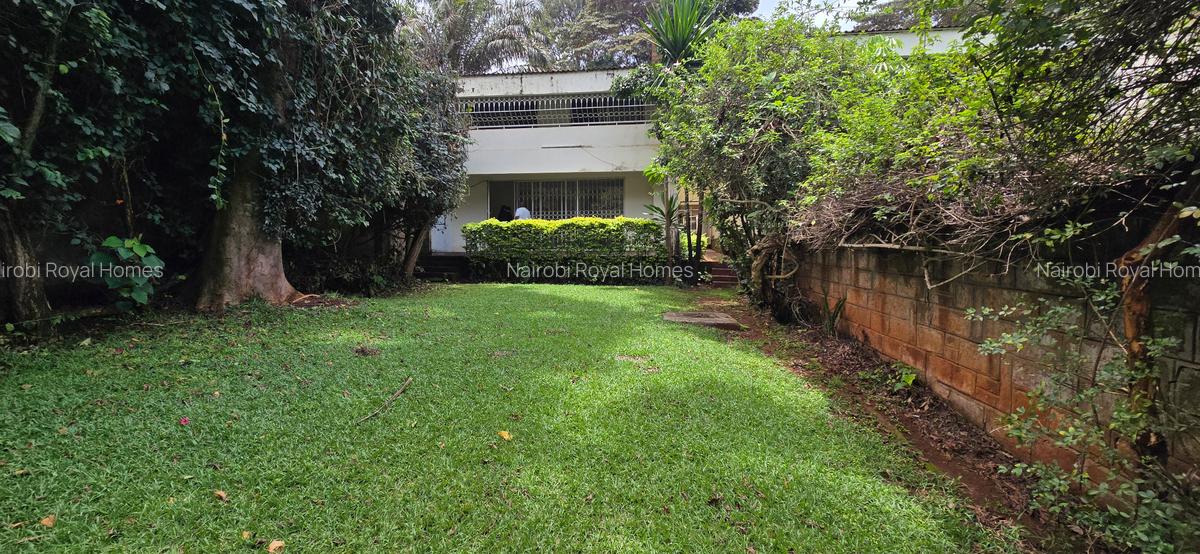 4 Bed Townhouse with En Suite at Peponi Road - 5